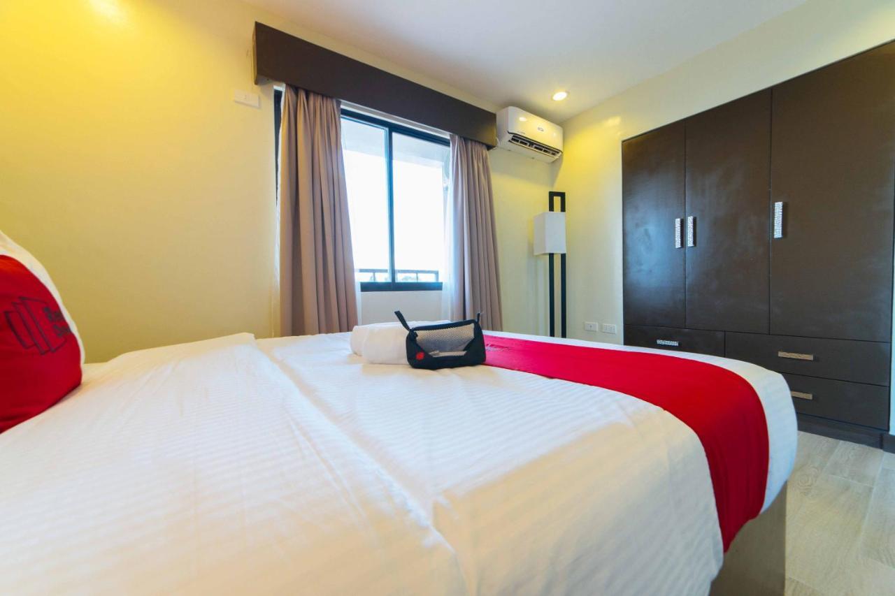 Hotel Reddoorz Premium @ Sta Rosa Tagaytay Road Silang Esterno foto